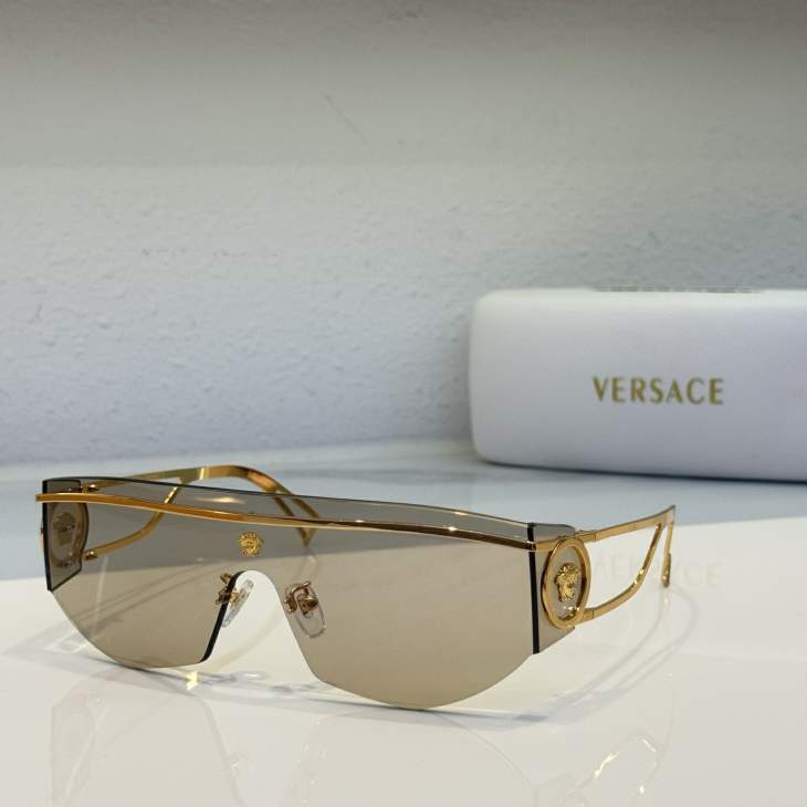 Picture of Versace Sunglasses _SKUfw79280522fw
